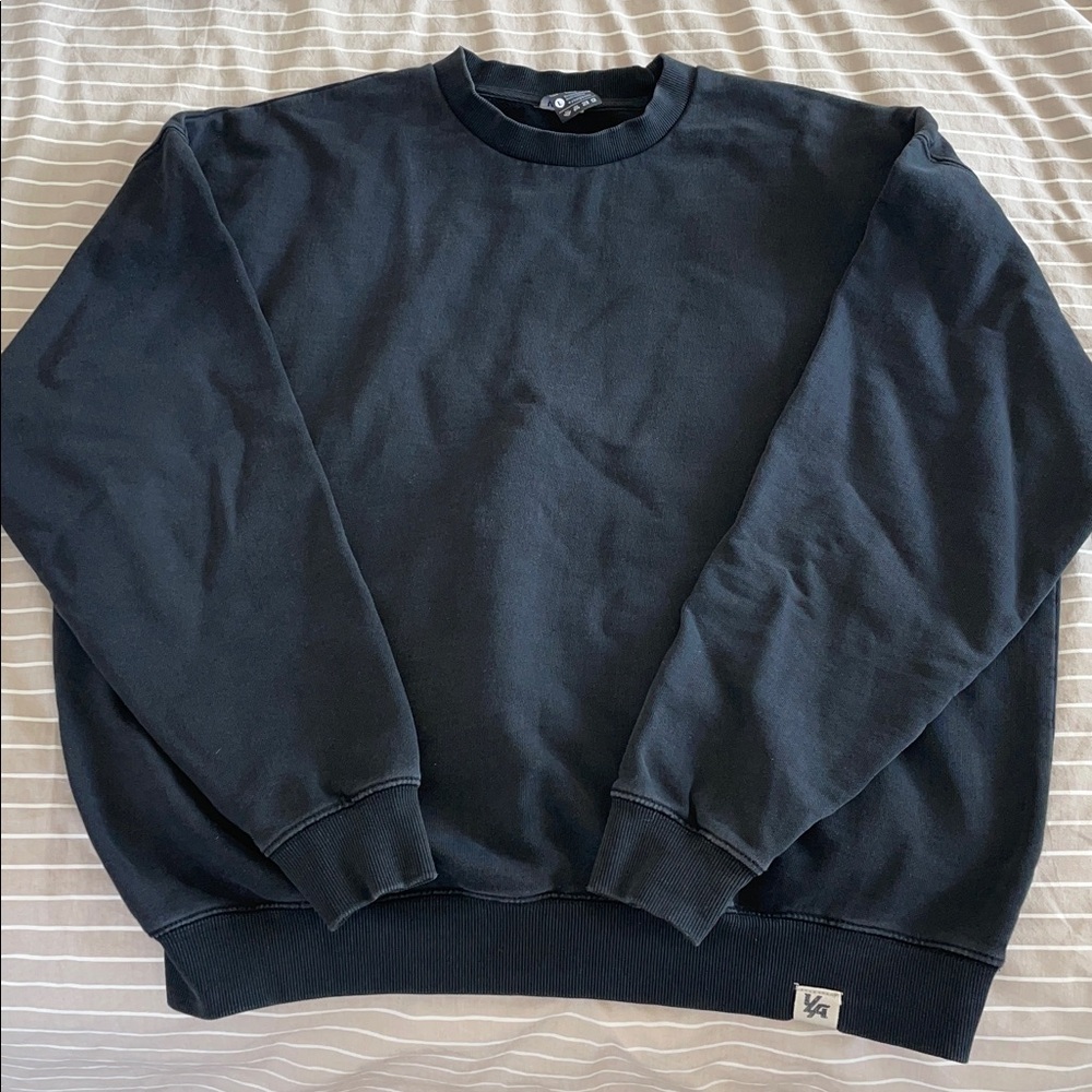 Black Crewneck Sweater from youngLA